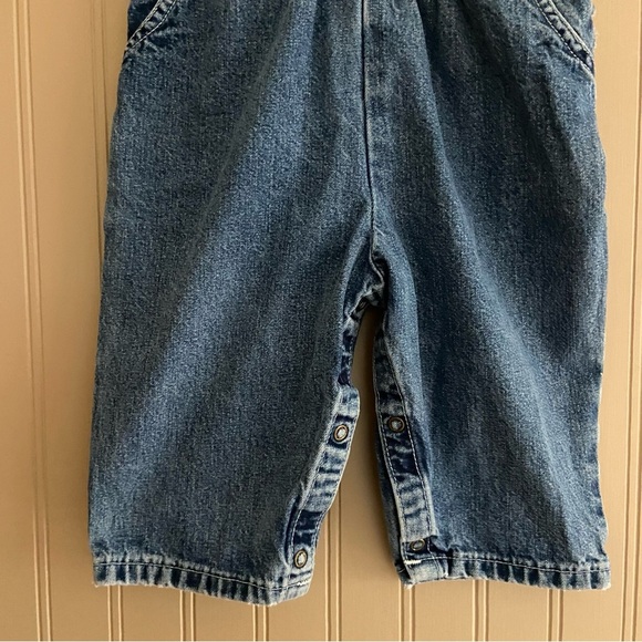 Vintage Oshkosh B’Gosh 100% Cotton Jean Overalls Size 12 Months - Picture 3 of 9